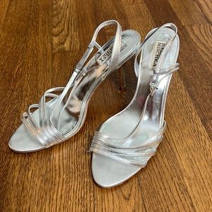 Badgley Mischka Strappy Silver Heels Size 9.5 Prom Formal Wedding